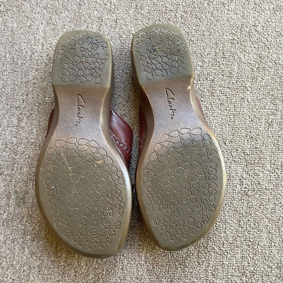 Clarks Brown Leather Cross Slides Comfort Sandals Size 8 - Picture 7 of 7